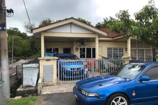 Taman Bukit Rambai Idaman End Lot 1
