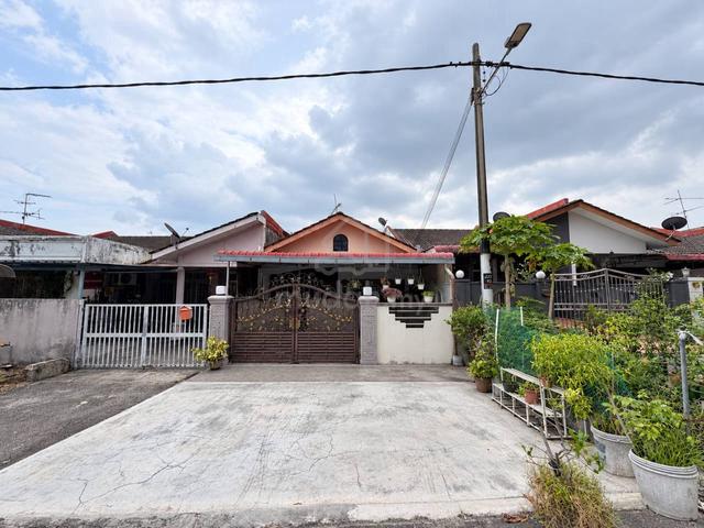 Taman Megah Ria Masai / Akses mudah ke EDL / 1400Sqft 1