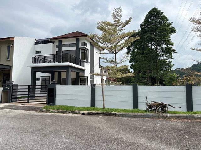 Fresh Unit For Rent Corner Lot Semi D Taman Nusa Intan Senawang 1