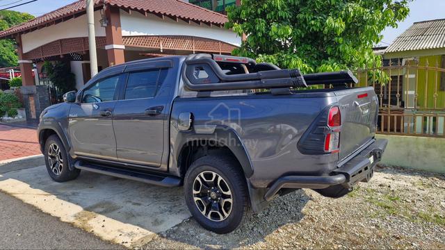 2016 Toyota HILUX 2.8 G VNT (A) - 4