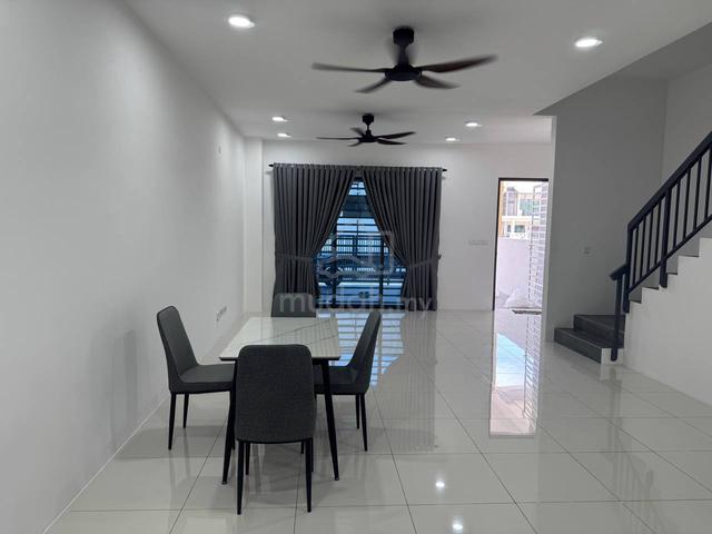 Female room rent 1