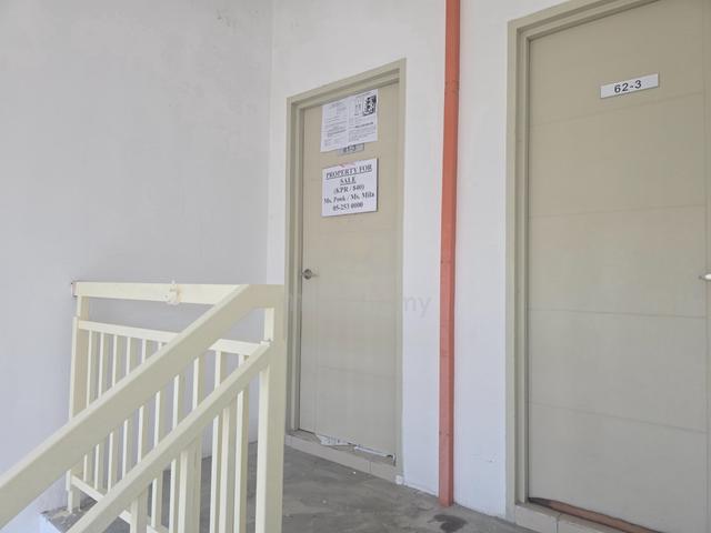 Townhouse At The Meadow Park, Taman Kampar Makmur, Kampar, Perak. 1