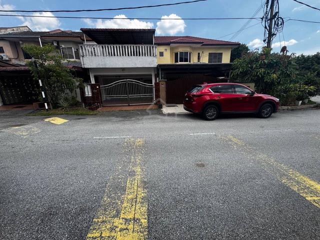 (RENOVATED NON BUMI) Double Storey Taman Kota Perdana Sri Kembangan 1