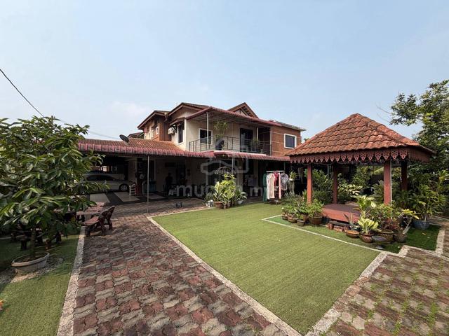 TAMAN BUKIT DAHLIA CORNER LOT 4747 SQFT Jalan Sejambak Pasir Gudang 1