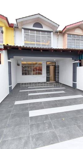 Double Storey Taman Scientex, Pasir Gudang - Can Full Loan - Freehold 1