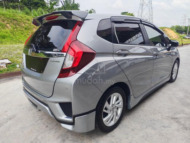 2015 Honda JAZZ 1.5 E (A) - 5