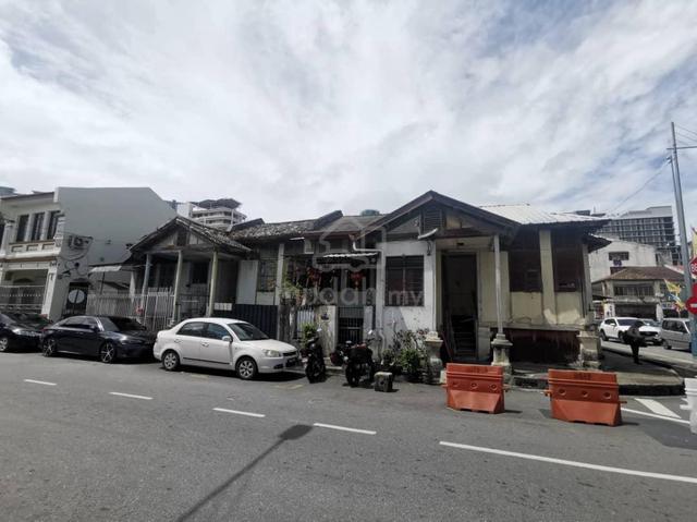 BEST DEAL GEORGETOWN Heritage House 8units 6800sf 1