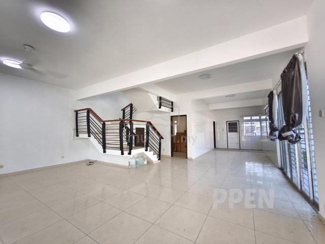 Bandar Parkland Klang Limited Move In Condition 2Sty Corner for Sale 1