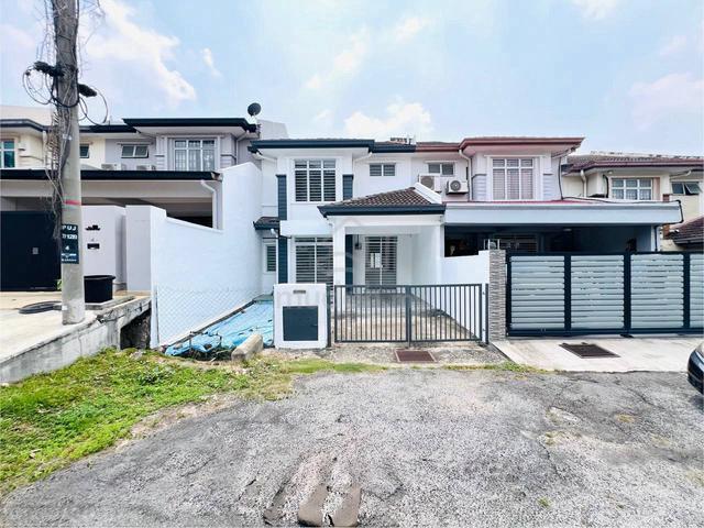 CANTIK! Double Storey Terrace Taman Puncak Jalil PUJ 7, Seri Kembangan 1