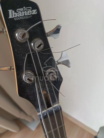 Ibanez bass n cort 15watt amp - photo 2 of 4