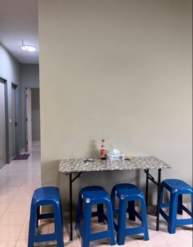 Bilik Sewa Lelaki 1