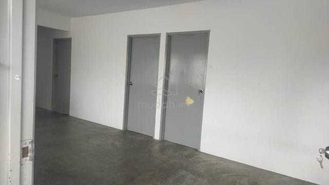 Desa Indah Block 33 4
