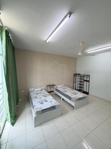 New Room for Rent - Female Tenant Only @ Bangi Avenue / UKM / UniKL 1