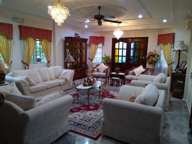 EXTENSIVELY RENOVATED CORNER 2 storey Bungalow Rasah Kemayan Seremban 1