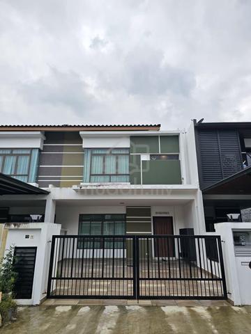 Double Storey Bukit Impian, Taman Impian Emas, Skudai Johor 1