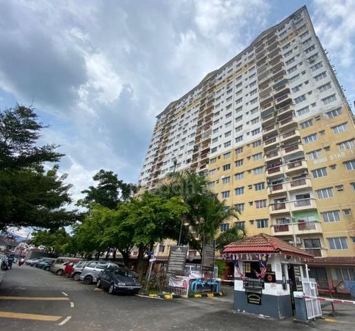 Laksamana Puri Condominium 1
