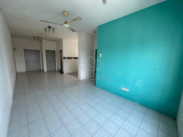 Villa Tropika (Bangi) 1