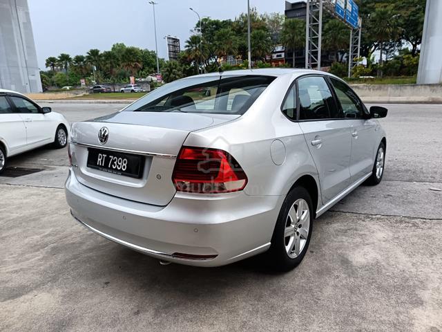 2017 Volkswagen VENTO 1.6 COMFORTLINE (A) - 4