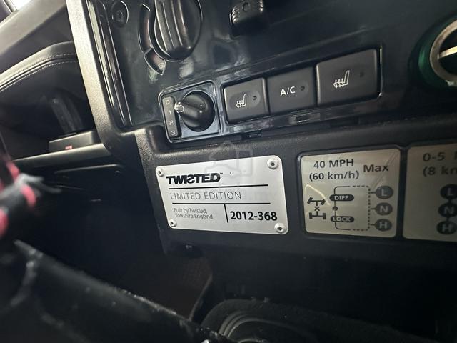 2012 Land Rover DEFENDER 2.4 110 STATION WAGON (M) - 4