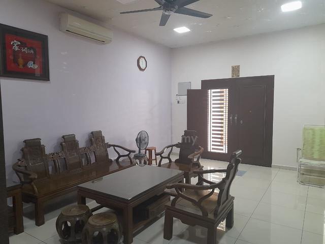 Fully renovated and extended 1
