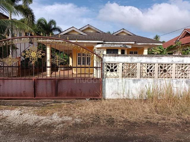 Bungalow di Kempadang, Kuantan (BOLEH NEGO) 1