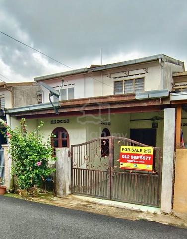 House for Sale - Rumah Cenderawasih, Kuantan 1