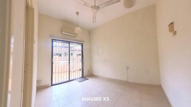Selangor Bandar Kinrara Freehold Terraced House For Sale 1