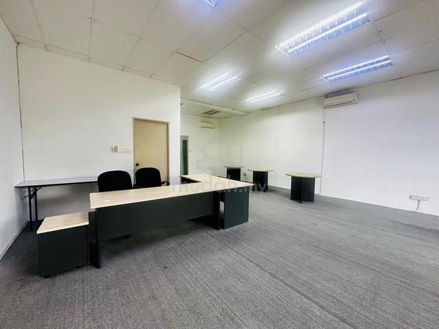 88 Market I Kepayan I QE | FIRST FLOOR I FOR RENT 1