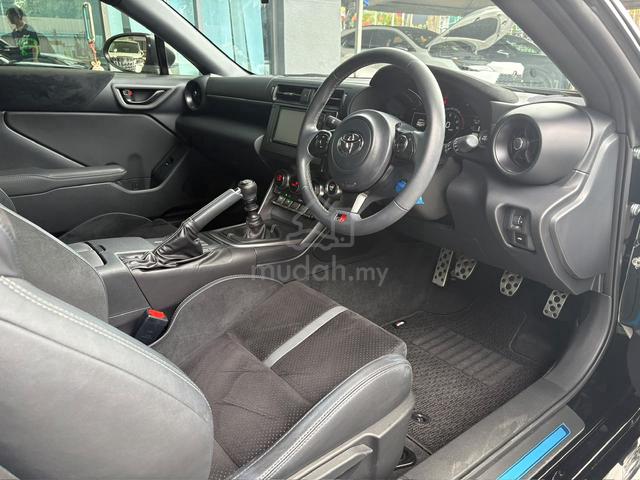 2023 Toyota GR86 2.4 RZ 3BA-ZN8 (M) - 5