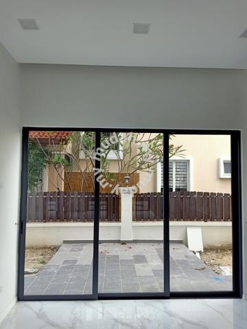 Carousel Image Selected