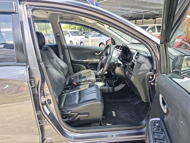 2017 Honda BR-V FULL SPEC 1.5 (AUTO) - 4