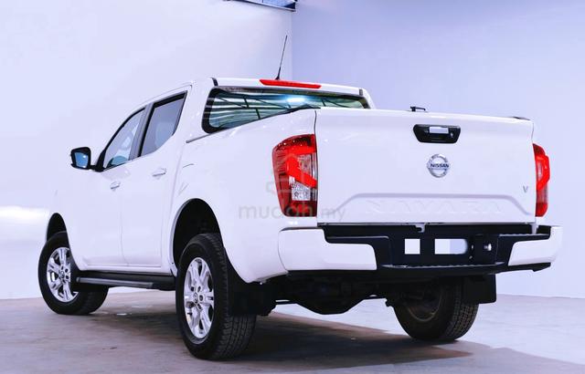 2023 Nissan NAVARA 2.5 V (A) TipTop 💯 Full Loan - 2