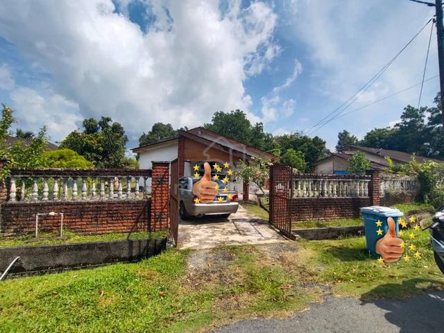 BANGLO BANDAR PENAWAR Lama 🔥 8000 sqft / Tanah Besar / Pengerang 1