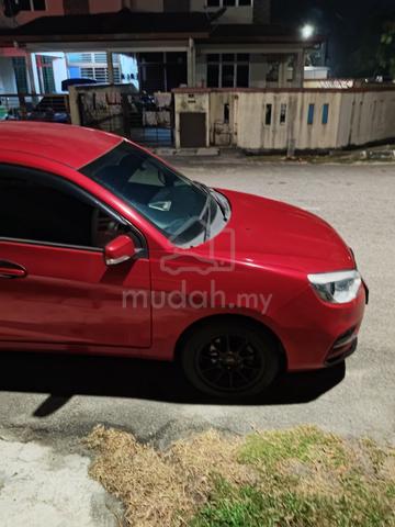 Saga Premium Red - VVT Auto 2019 - 1