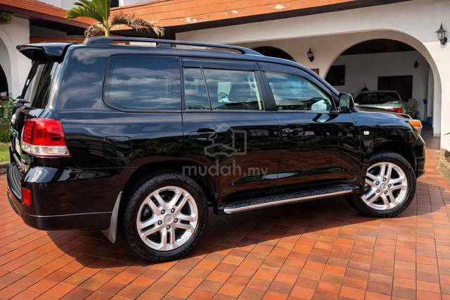 [DIRECT OWNER] 2009 Toyota LANDCRUISER 4.7 UZJ200 - 2