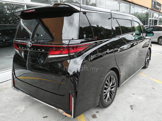 Vellfire-Z Black Seat, Moonroof, Head-Up Display - 3