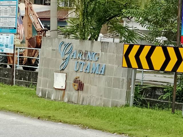 Corner lot at Taman Garing Utama Rawang for Sale 1