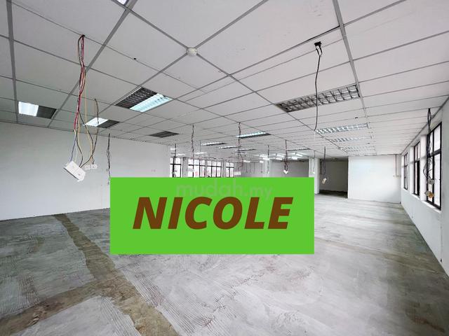 Georgetown Main Road 2nd Flr Shop Lot Office With Lift 3
