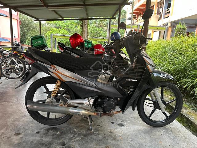 Wave 100r - Motorcycles for sale in Taman Melawati, Kuala Lumpur