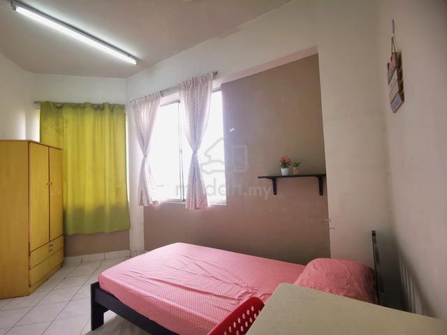 FREE 1 MONTH - Female Single Room Kelana Putra Near Zenith Parklane 1