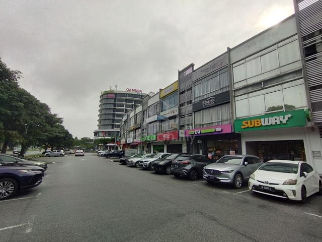 Facing mainroad SHOPLOT✅️ Sinaran Satu Business Park Kota Kemuning 1