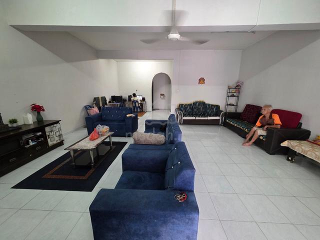Pulai Utama 3 Storey Terrace House @Skudai 1