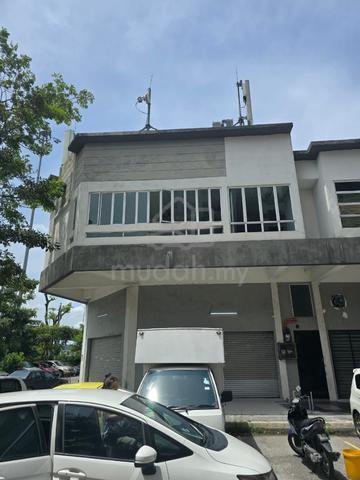 Pusat Perniagaan Metro Square, Ground Floor Corner Shop For Let 1