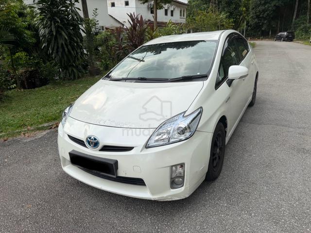 2010 Toyota PRIUS 1.8 (HYBRID) (A) Loan Kedai 99% - 1
