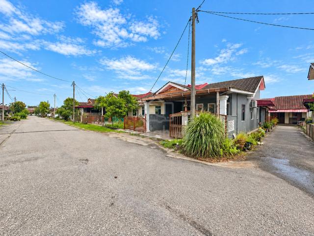 Rumah Banglo Setingkat Di Kg Undang Marang Terengganu 1