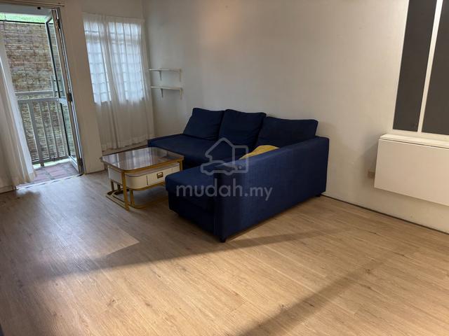 Perdana Exclusive Condo 1