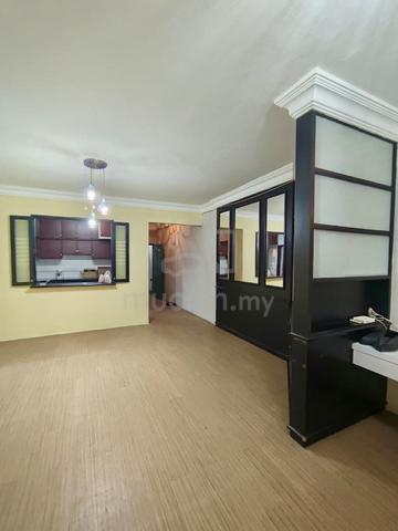 Ground Floor Idaman Condominum 1