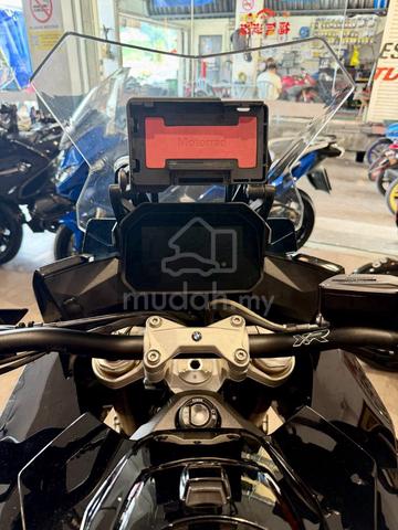 Carousel Image