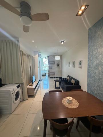 Manhattan Suites @ ITCC 1