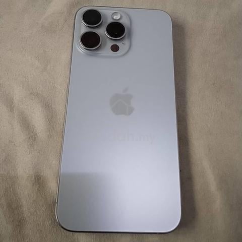iphone 15 promax 256gb - photo 2 of 2